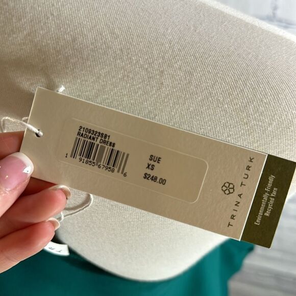 👗 Trina Turk Radiant Dress in Green - Size XS - New With Tags! - Picture 6 of 6